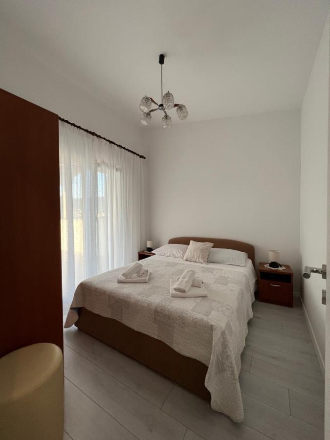 Apartmani Tamaris Vinišće Dış mekan fotoğraf
