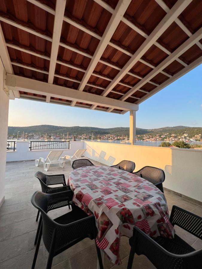 Apartmani Tamaris Vinišće Dış mekan fotoğraf